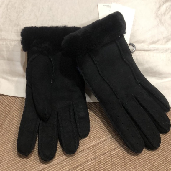 UGG Shearling-Trim Leather Gloves - Picture 3 of 5